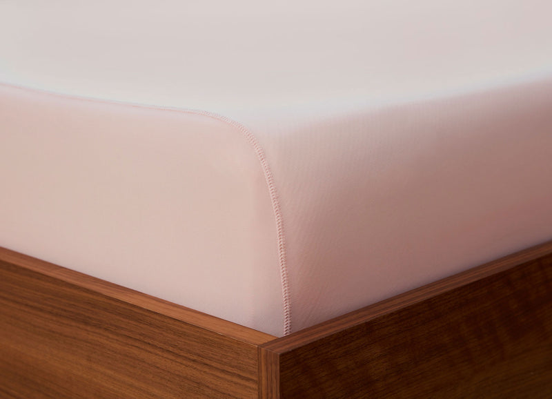 Original Performance Sheet Set corner detail shown in Blush Pink. #choose-your-color_blush-pink