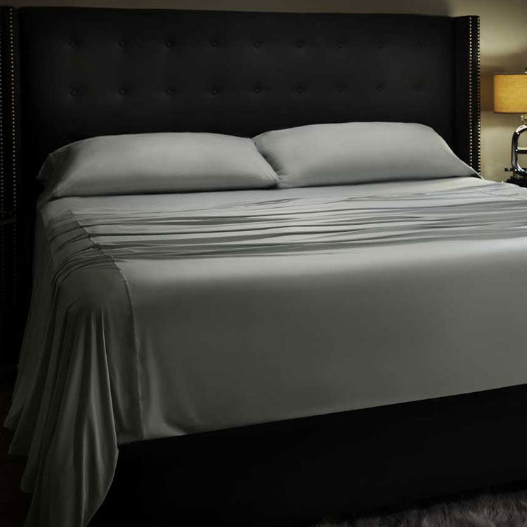 Midnight Label Sheet Set on bed #choose-your-color_mist-gray