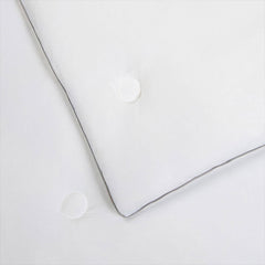 Close-up of a Cool Cloud Cover #choose-your-color_cloud-white
