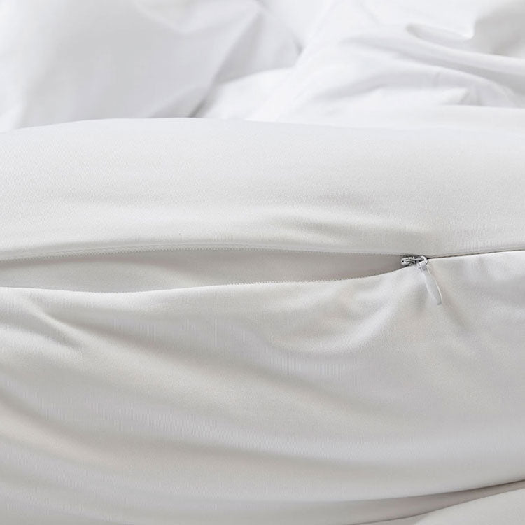 Bright White Duvet Cover close up of hidden zipper #choose-your-color_bright-white