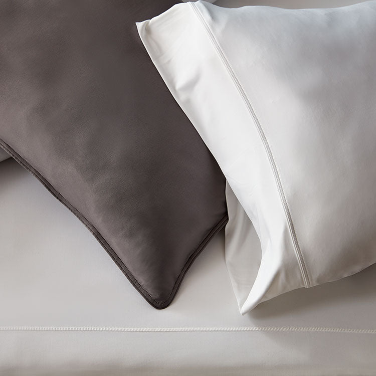 #choose-your-color_graphite-bright-white