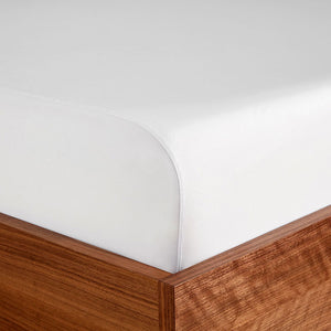 Original Performance Fitted Sheet on bed in Bright White #choose-your-color_bright-white