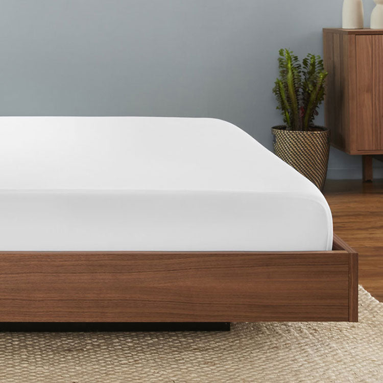 Original Performance Fitted Sheet on bed in Bright White #choose-your-color_bright-white