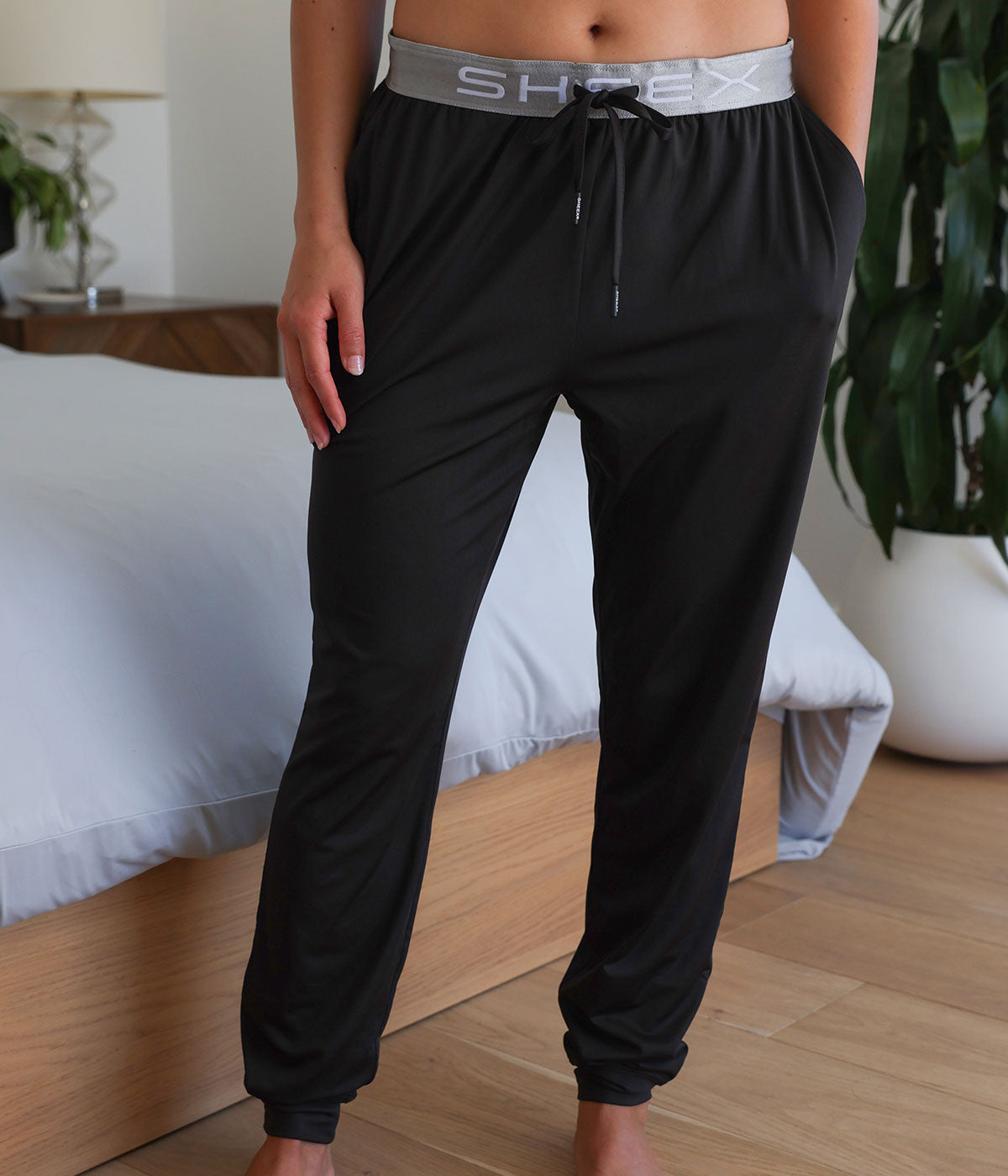 SHEEX Women's Modern Jogger black#choose-your-color_black