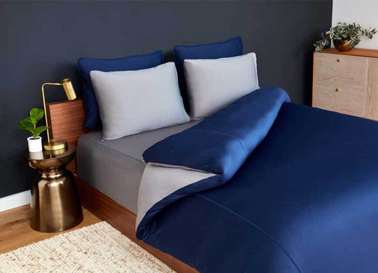 Duvet cover on bed in bedroom environment #choose-your-color_navy-graphite