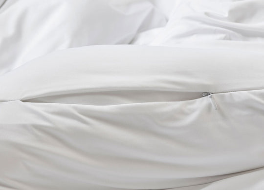Bright White Duvet Cover close up of hidden zipper #choose-your-color_bright-white