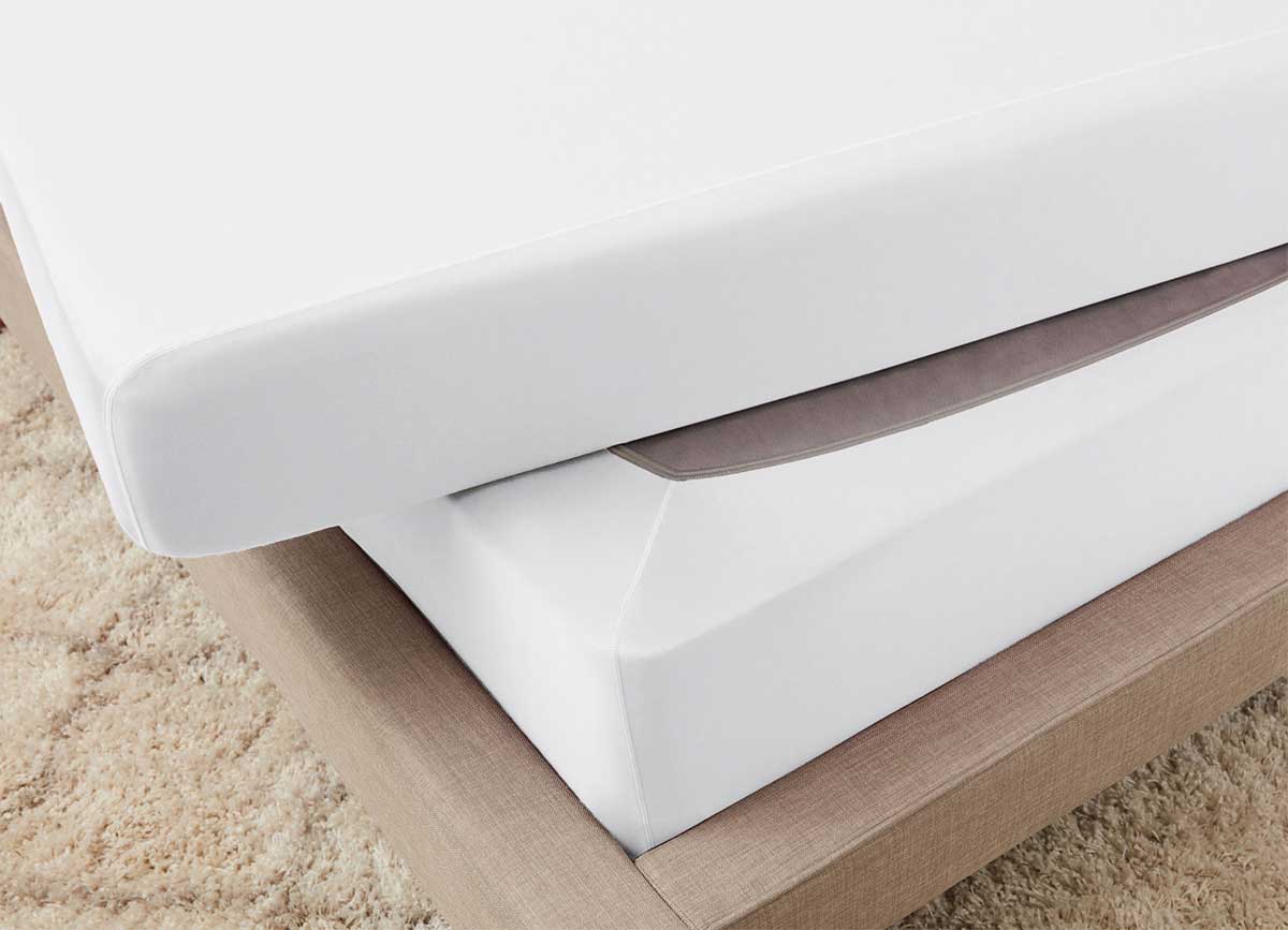 Original Performance Box Spring Wrap shown in bright white #choose-your-color_bright-white